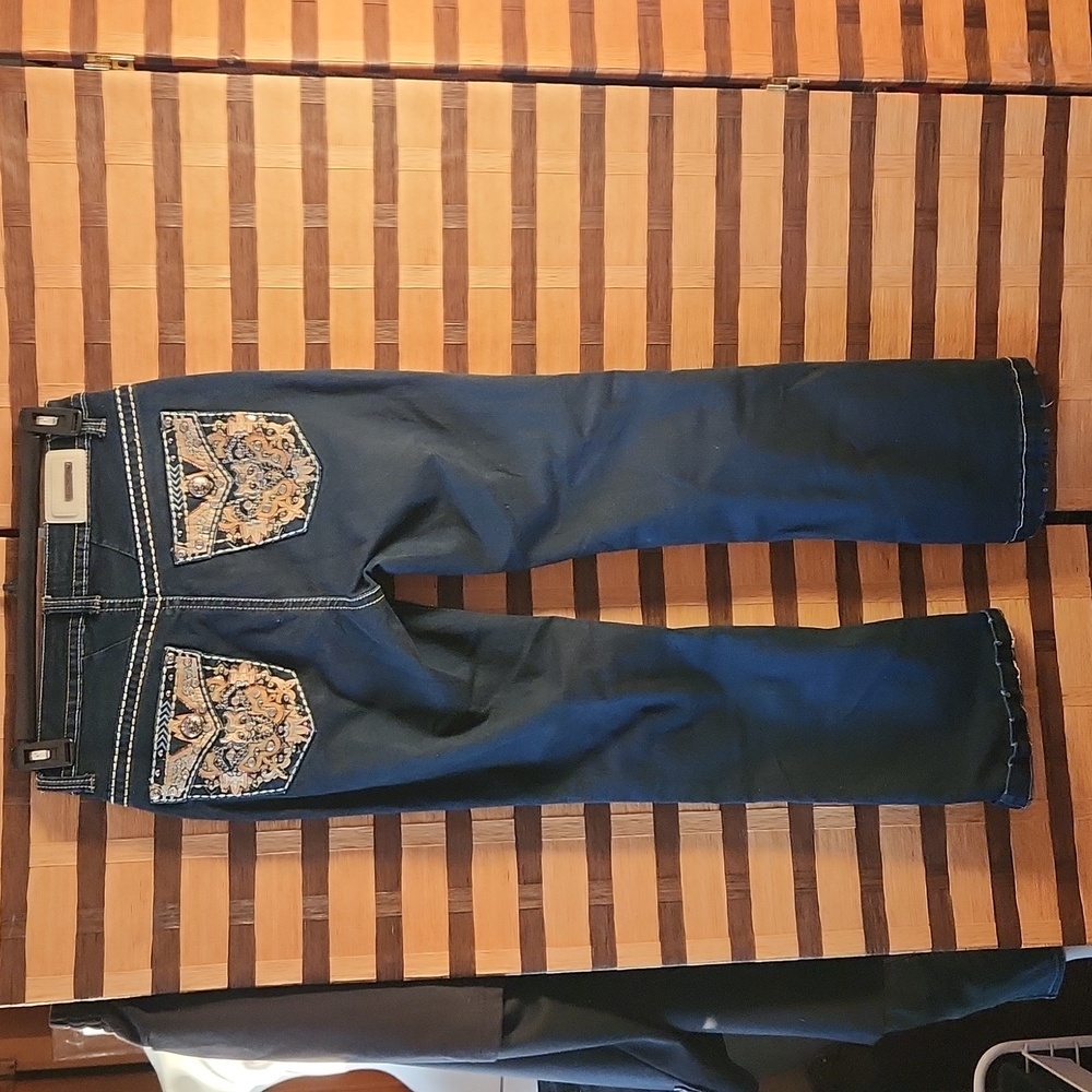 EUC! SEXY COUTURE bootcut jeans - Picture 8 of 10